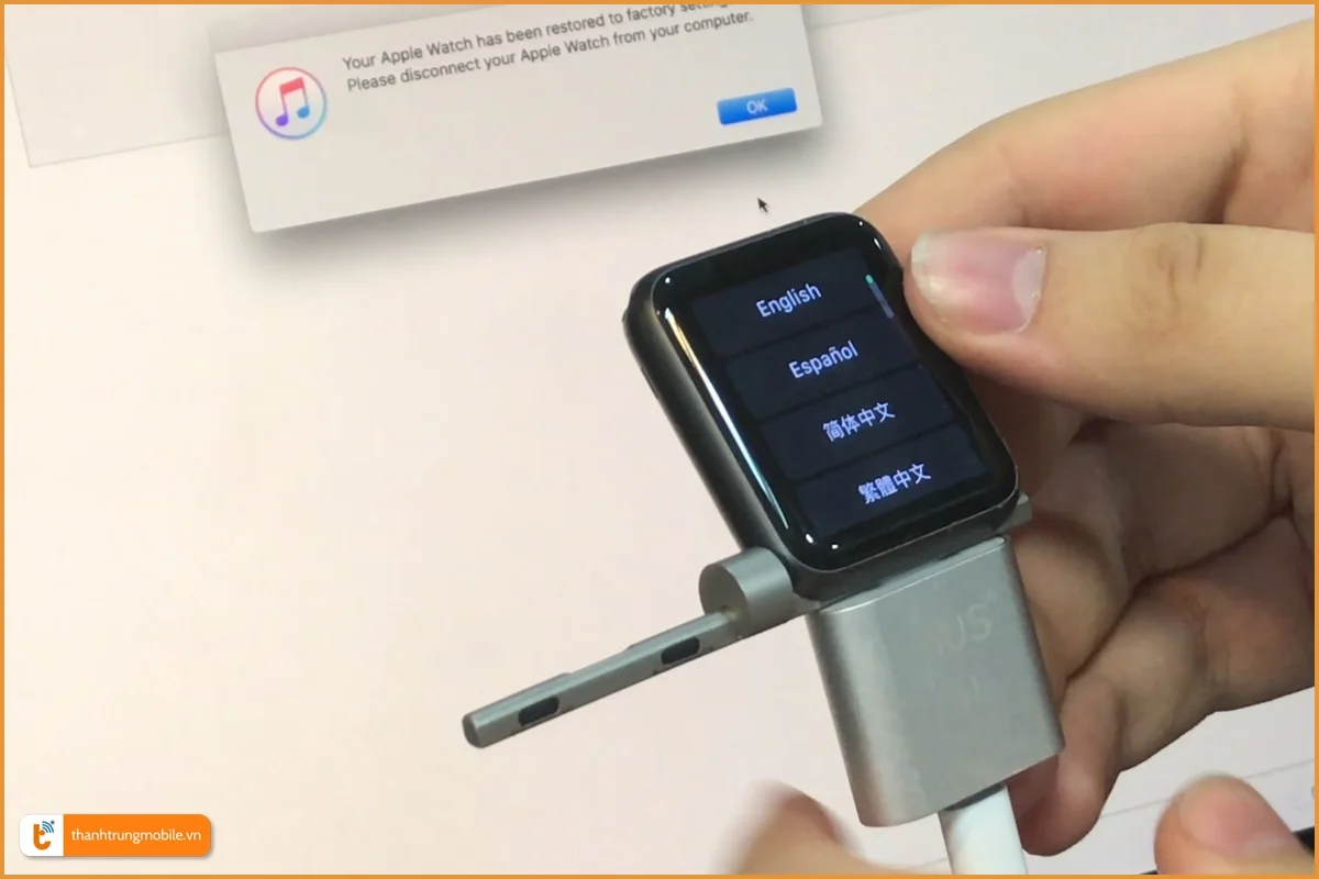 Chạy lại phần mềm Apple Watch