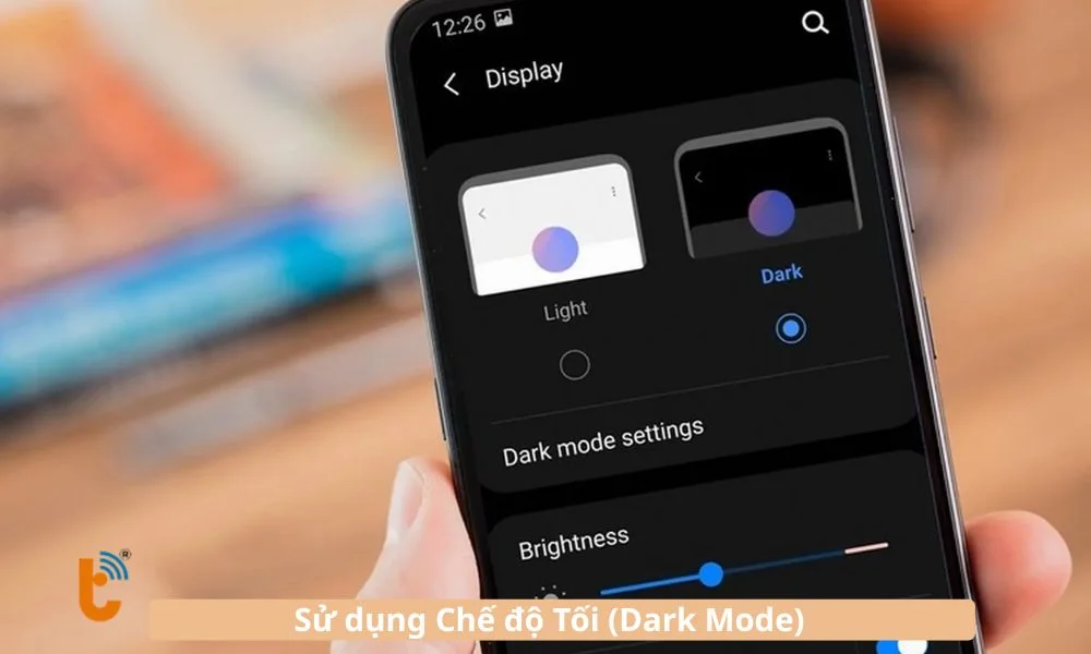 Chế độ Tối trên iPhone