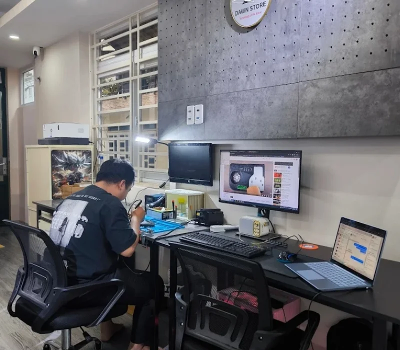 Dawnstore-1