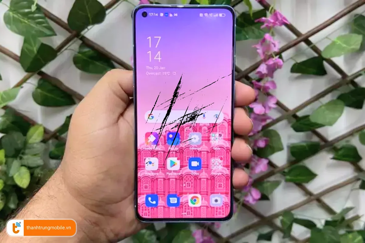 Dấu hiệu cần ép kính Oppo Reno 7 Pro 