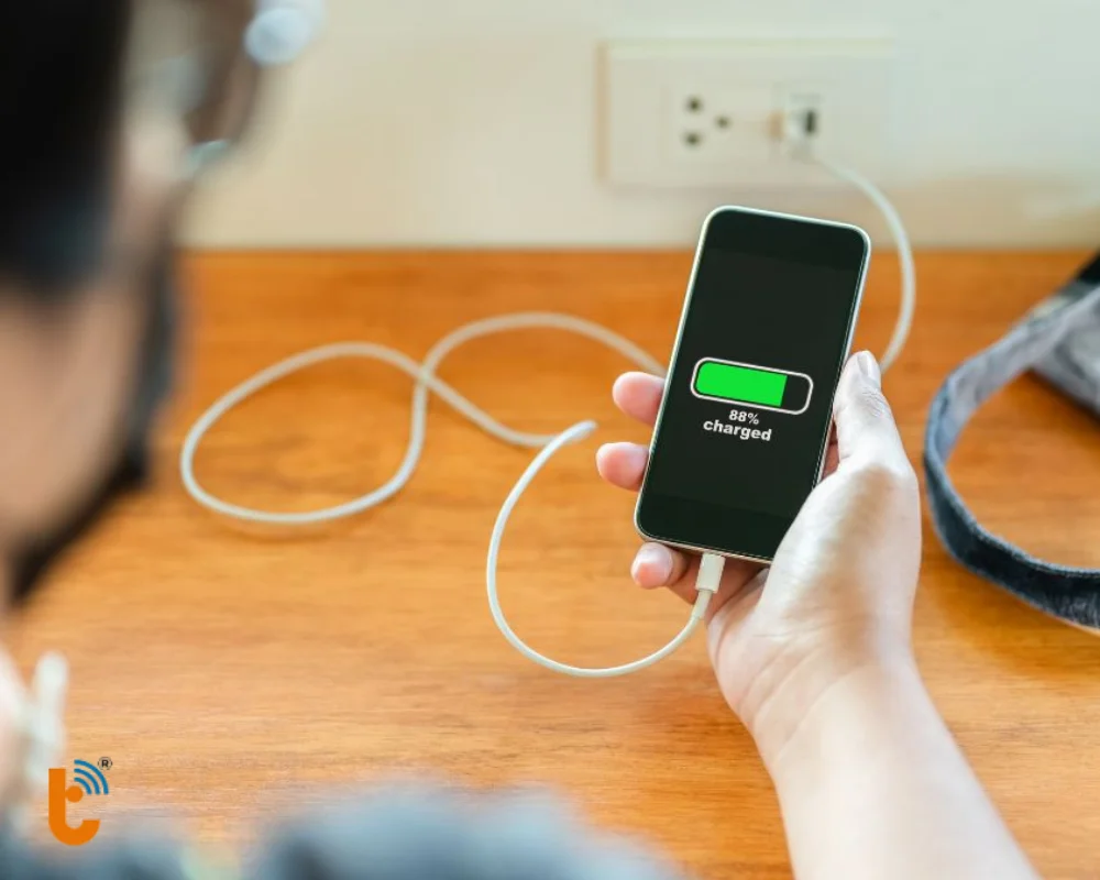 Nên sạc pin trong vùng 20–80%