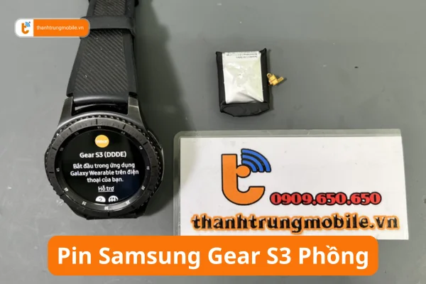 Pin samsung Gear S3 bị phù và được thay mới tại Thành Trung Mobile