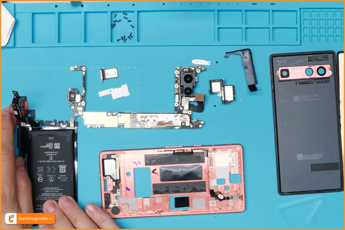 Quy trình thay vỏ Google Pixel 7A
