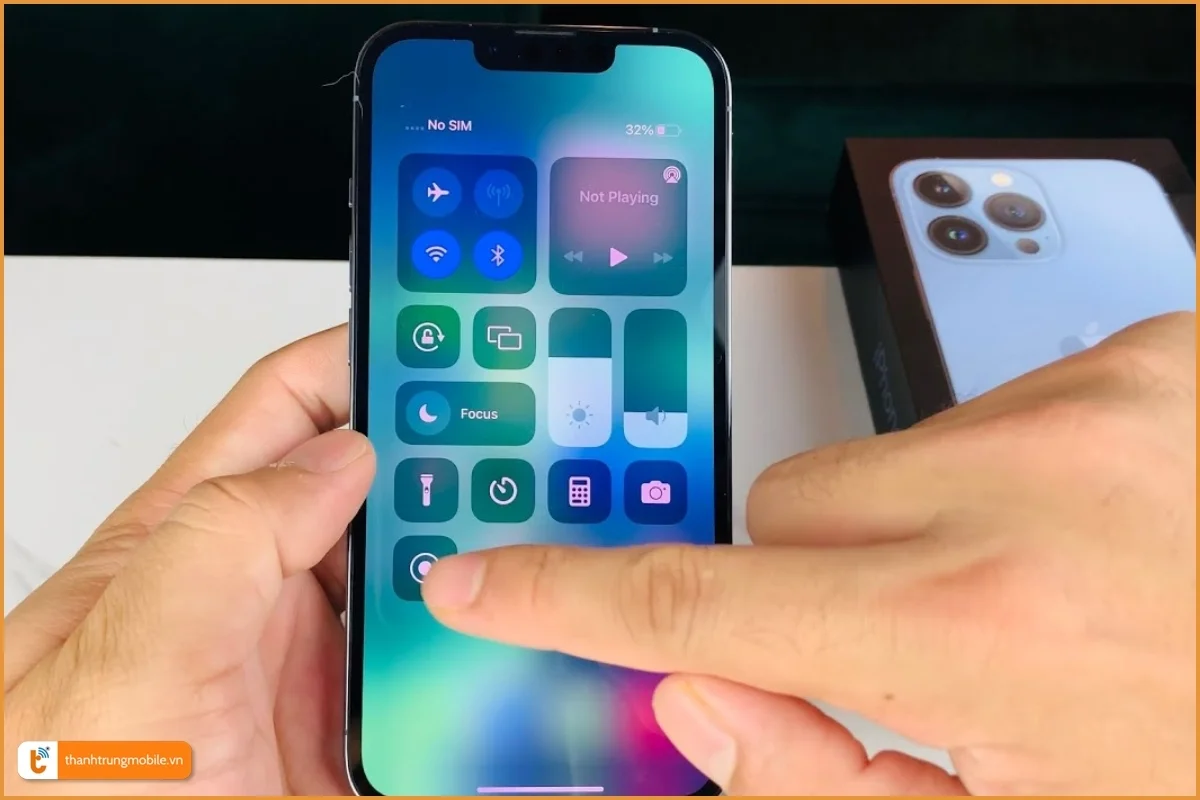 Thành Trung Mobile - Hướng dẫn cách quay màn hình iPhone 13
