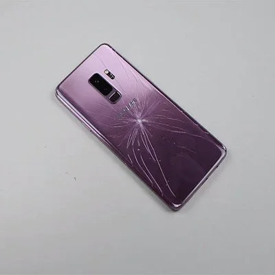 Đánh bóng mặt kính Samsung Galaxy S9, S9 Plus