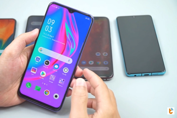 cách chia đôi màn hình Android 9 Oppo - bước 1