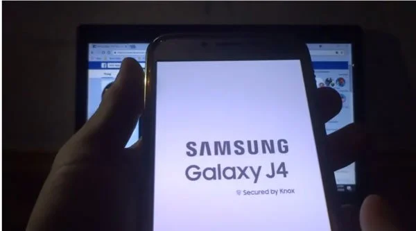 Samsung J4 core treo logo, sửa lỗi treo máy lấy ngay