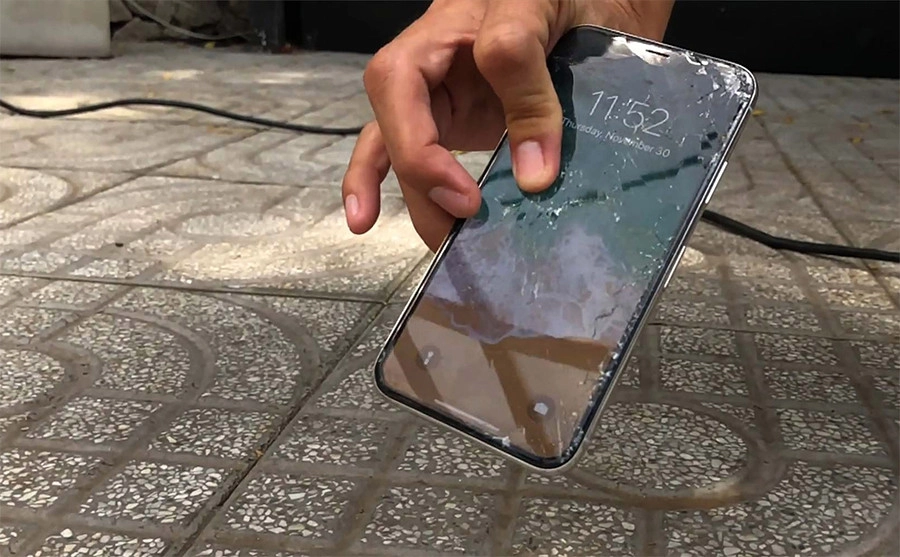 Nguyên nhân khiến bạn cần thay nút volume iPhone XS