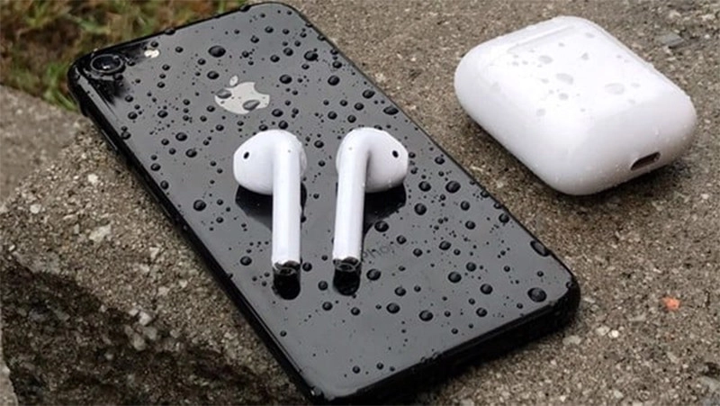 Cách khắc phục tai nghe Airpods bị rơi vào nước