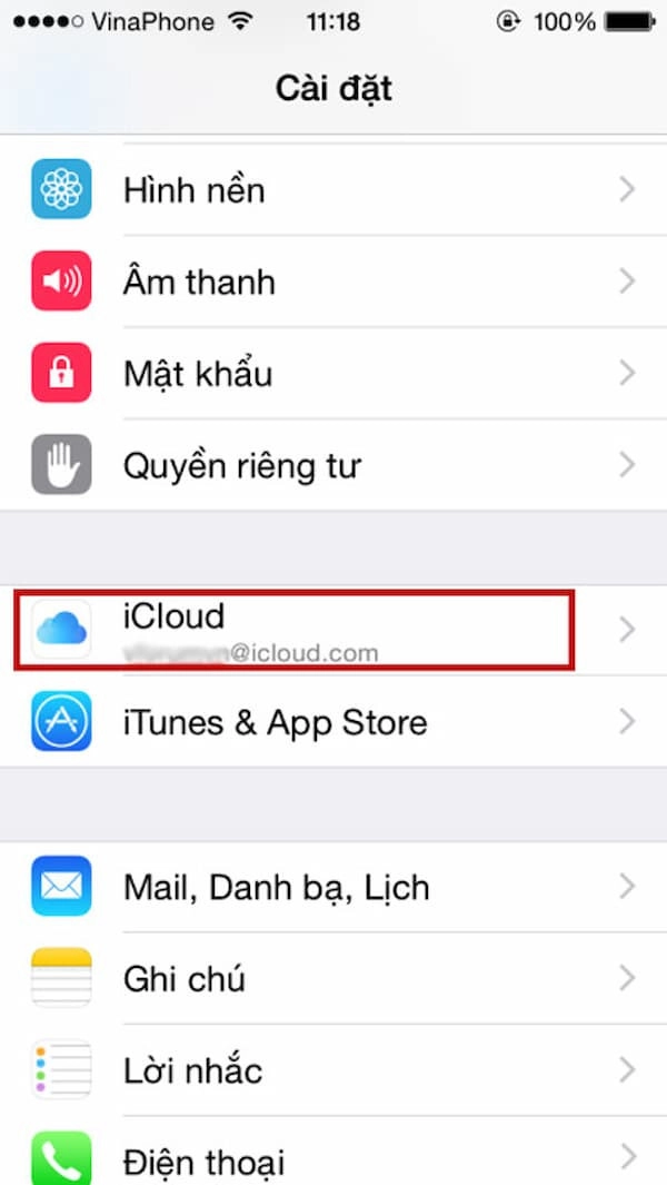 Vào iCloud trong Cài đặt