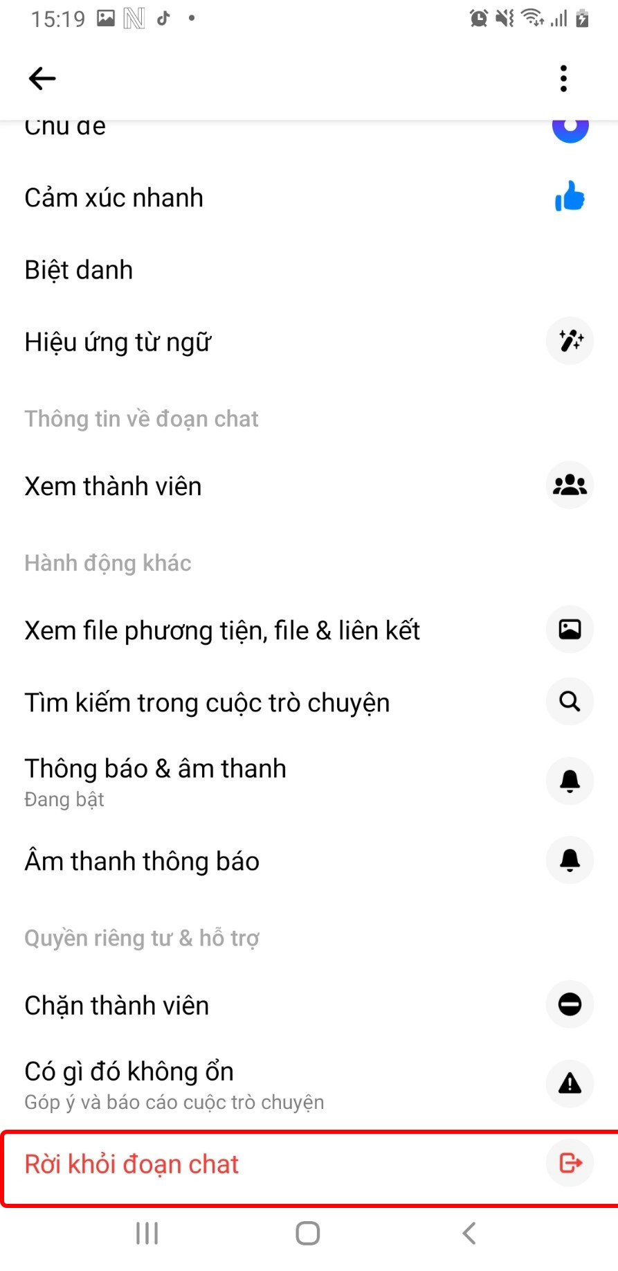 Chọn rời khỏi đoạn chat