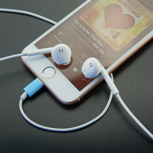 Lỗi tai nghe iPhone 7 Plus: Nguyên nhân và cách khắc phục hiệu quả nhất