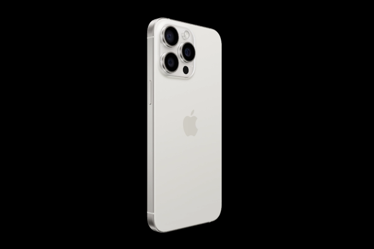 khung sườn iPhone 15 Pro Max 5