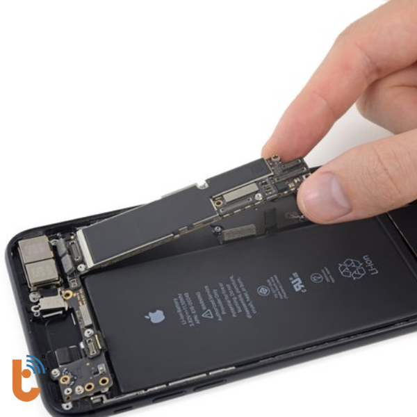 Sửa iPhone 7 Plus mất sóng 4