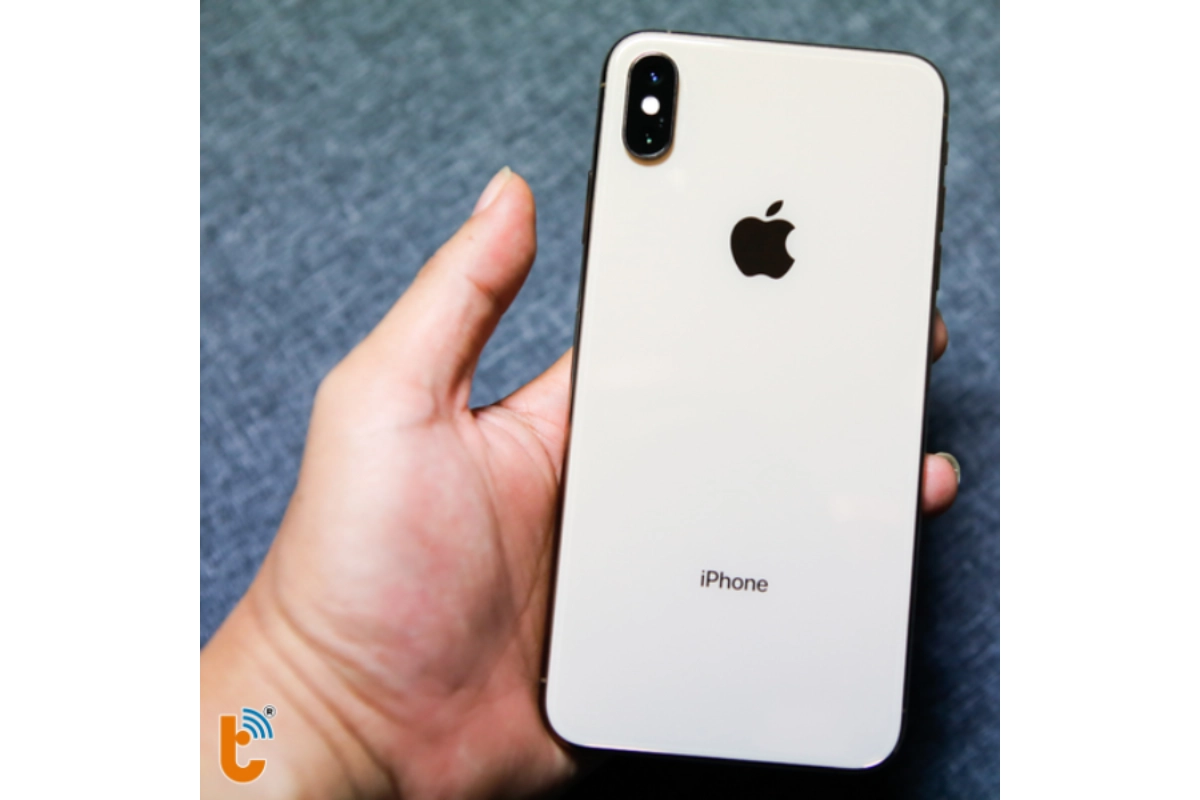 thay mặt kính sau iPhone X 5