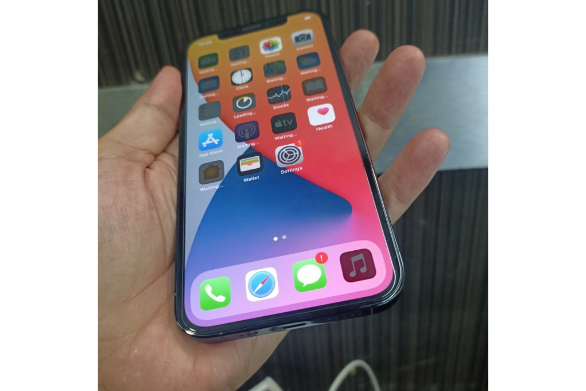 Sau khi thay cảm ứng iPhone 12 Pro tại Thành Trung Mobile