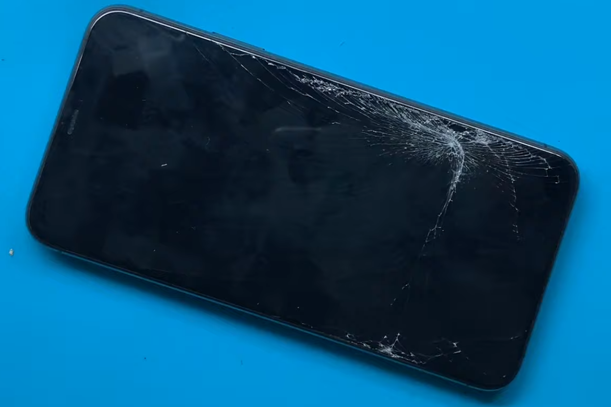 Màn hình iPhone 11 Pro Max rơi vỡ 