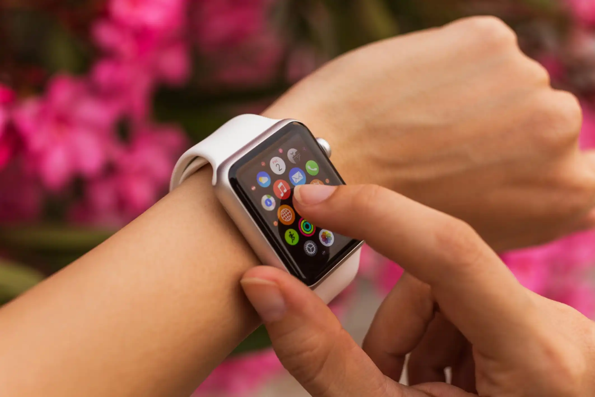 Apple Watch Series 9 bị liệt cảm ứng