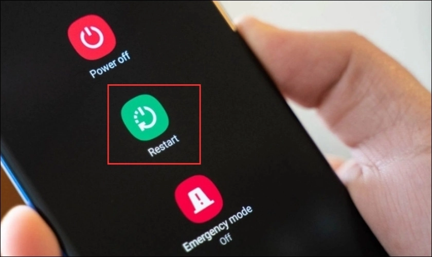 Khởi động lại ứng dụng và điện thoại