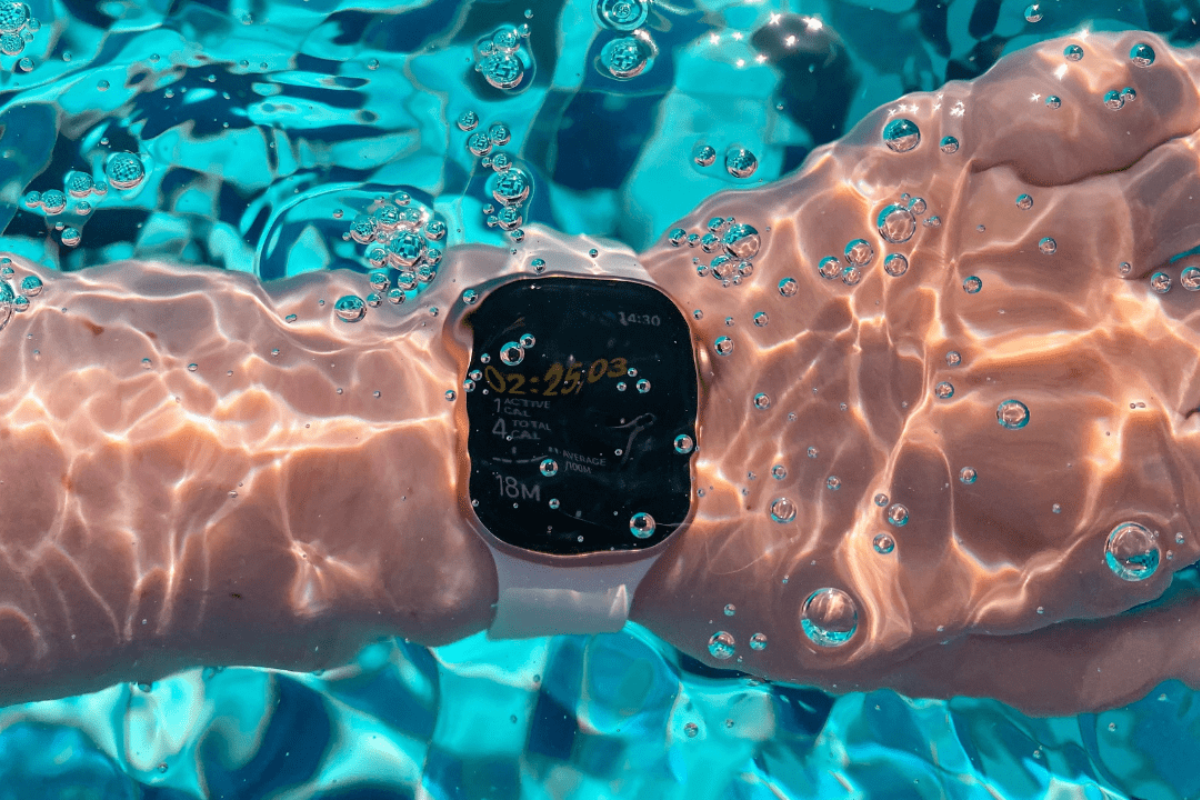 Apple Watch S8 chống nước