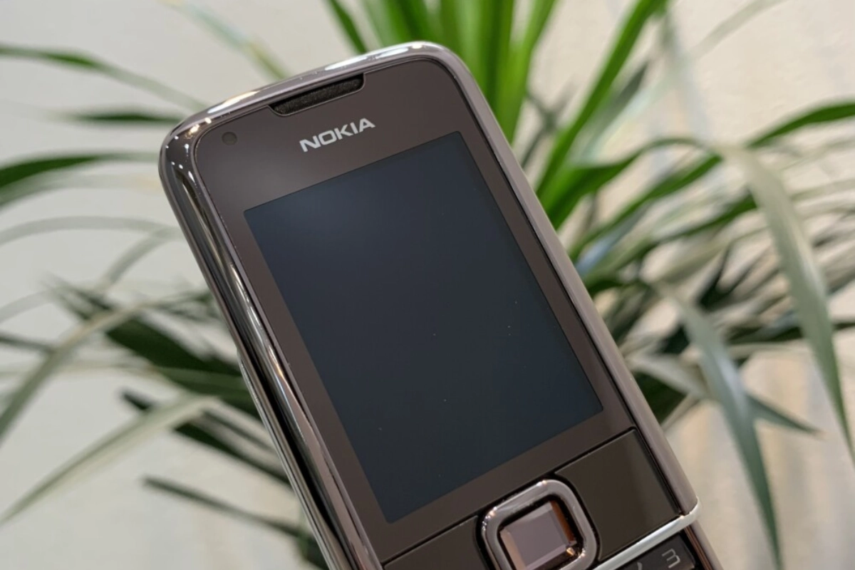 Thay vỏ zin chính hãng Nokia 8800e