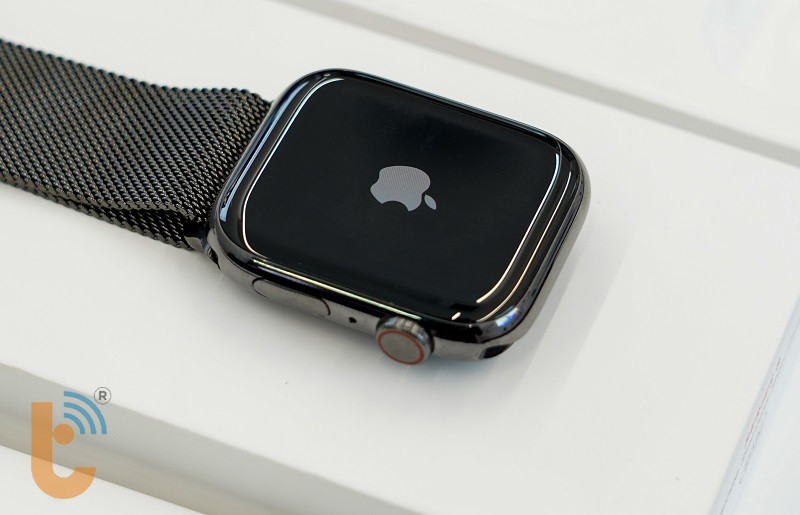 Cách mở nguồn Apple Watch khi hết pin đúng cách