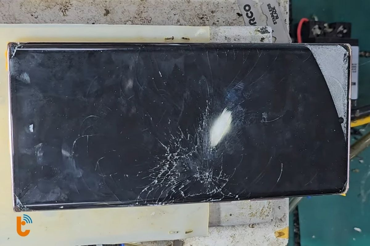 Nguyên nhân mặt kính Samsung Galaxy Note 20 Ultra bị nứt vỡ