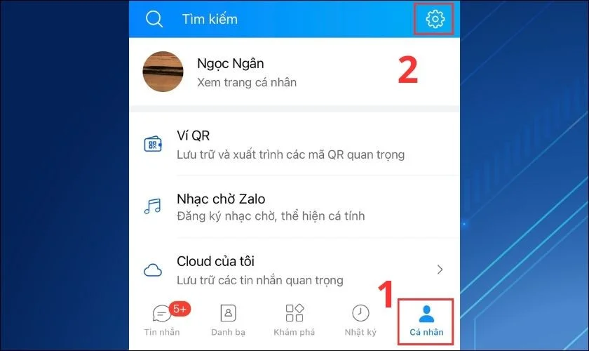 Vào Cá nhân rồi chọn Cài đặt