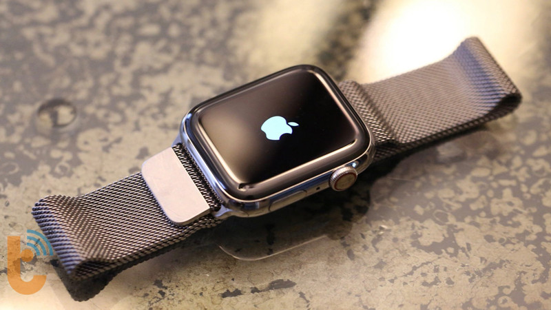 dây đeo không thể tháo rời ra khỏi vỏ Apple Watch
