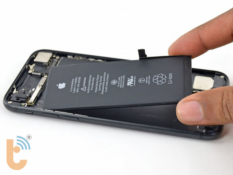 Pin bị chai, hư hỏng là nguyên nhân phổ biến khiến iPhone 6S Plus sập nguồn