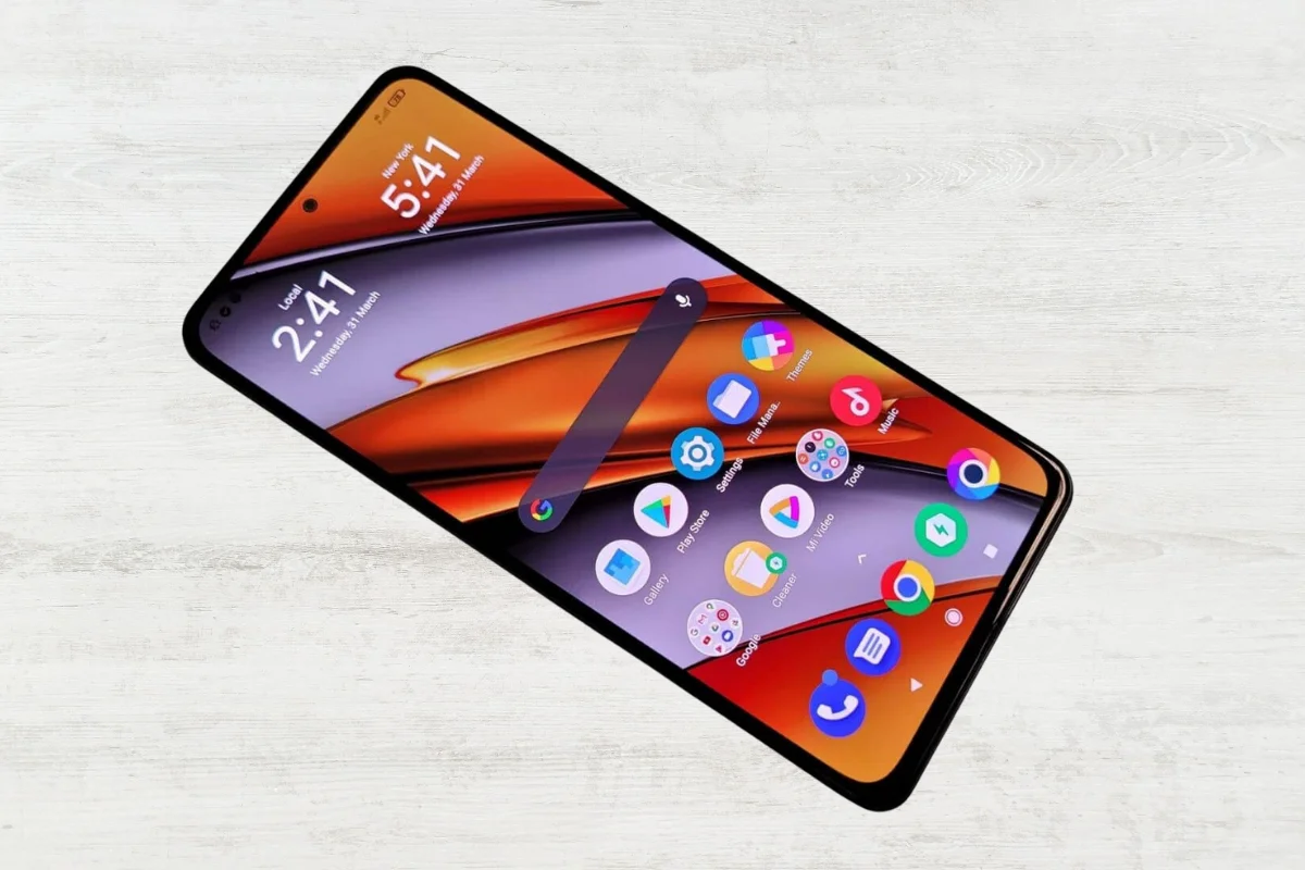 Lỗi Redmi Note 9 lên logo tắt xuất phát từ các vấn đề phần cứng hoặc phần mềm.