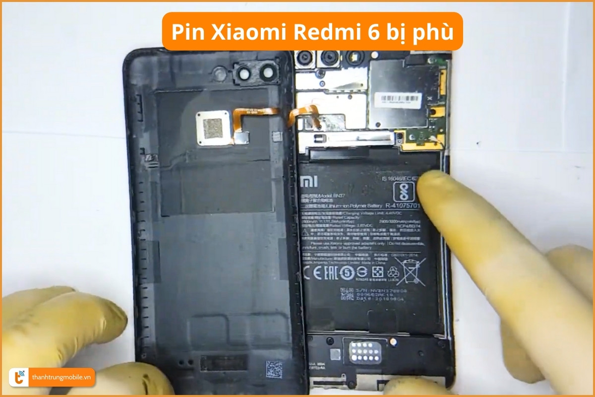 Pin Xiaomi Redmi 6 bị phù cần thay mới