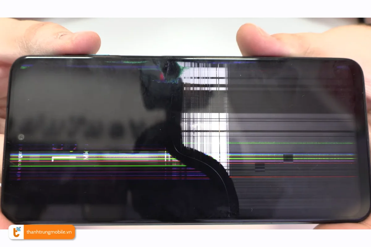 Tình trạng màn hình Redmi Note 9 bị sọc cần thay mới
