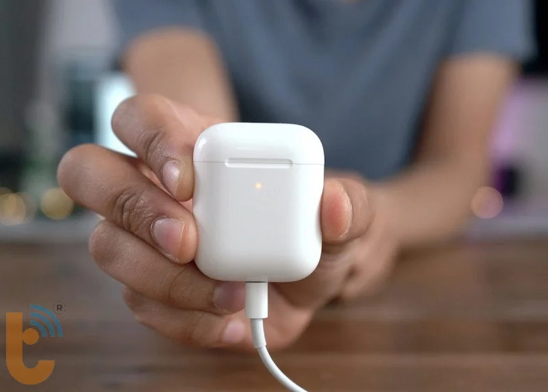 Airpods 2 sạc có dây