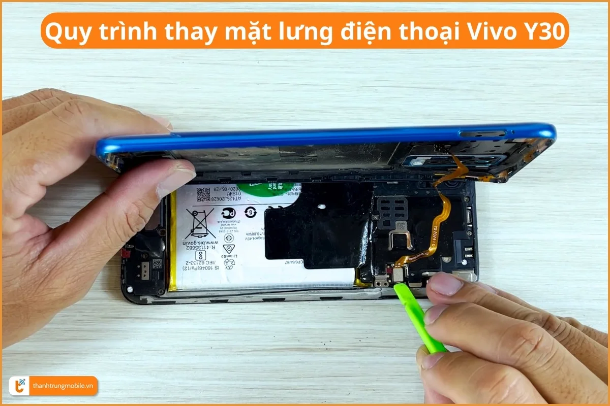 Quy trình thay mặt lưng điện thoại Vivo Y30