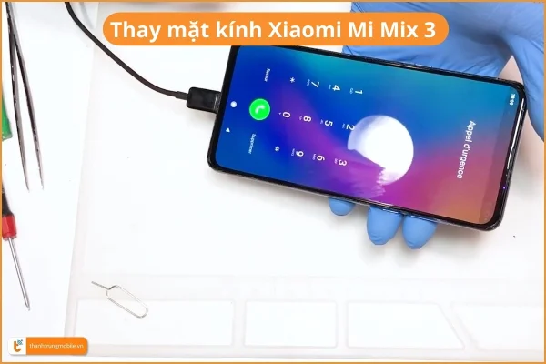 thay-mat-kinh-xiaomi-mi-mix-3