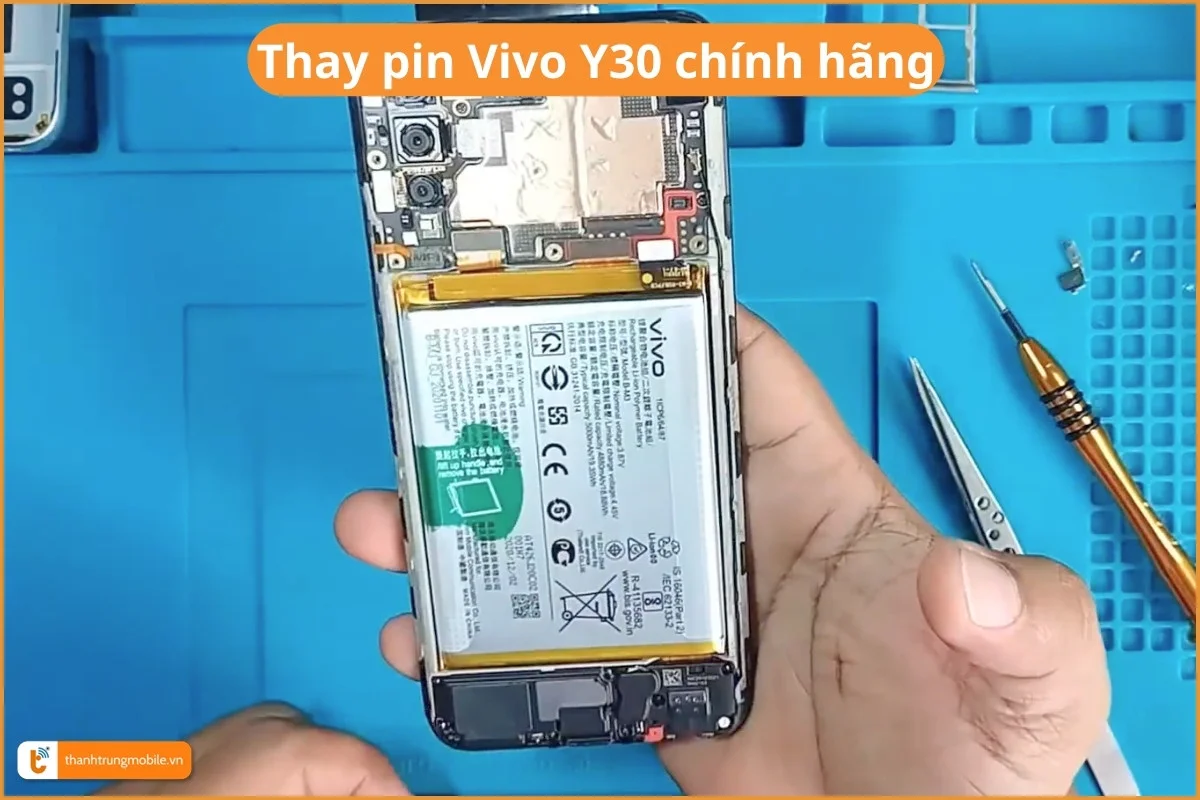 Thay pin Vivo Y30 chính hãng