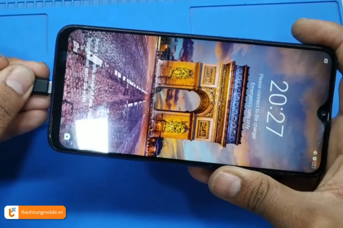 Tình trạng sạc không vào pin ở Realme 2