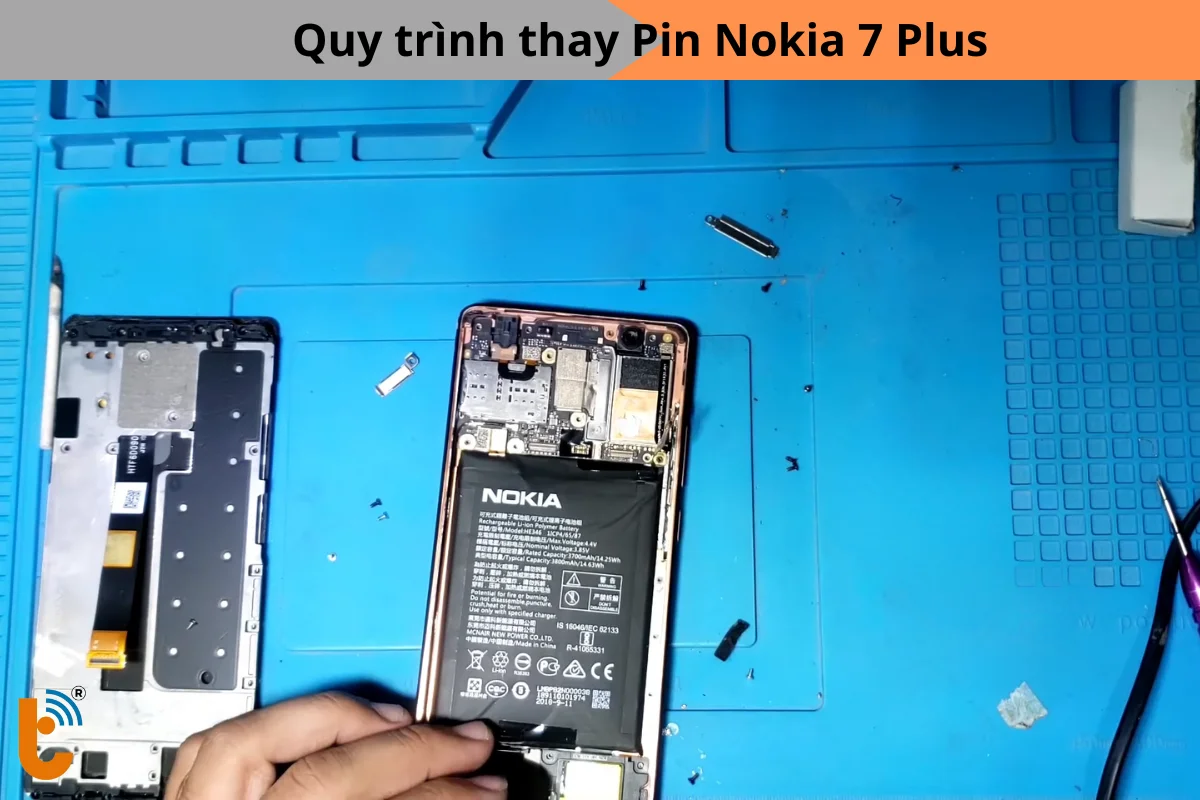 Quy trình thay pin Nokia 7 Plus