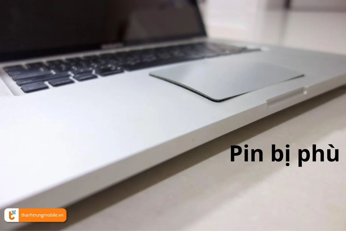 Pin Macbook Pro 2015 bị phồng gây hỏng thiết bị