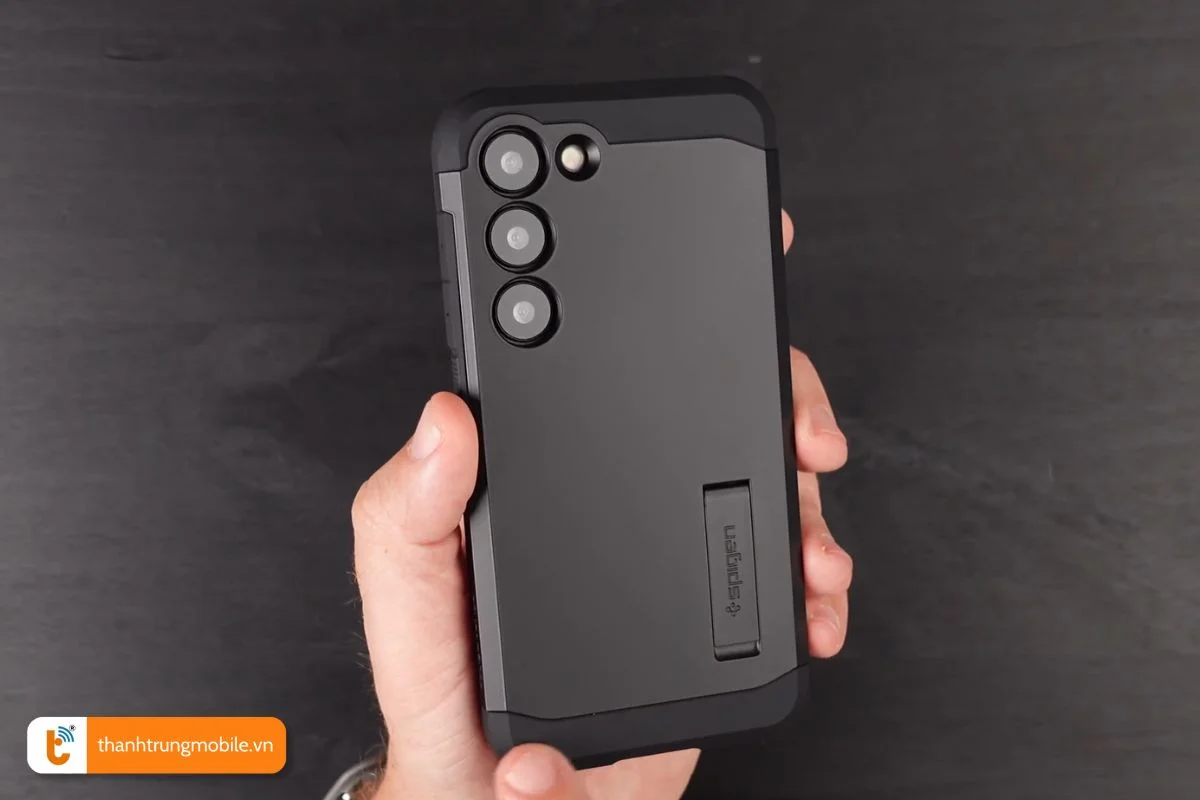 Vỏ Samsung Spigen Tough Armor chống sốc vượt trội