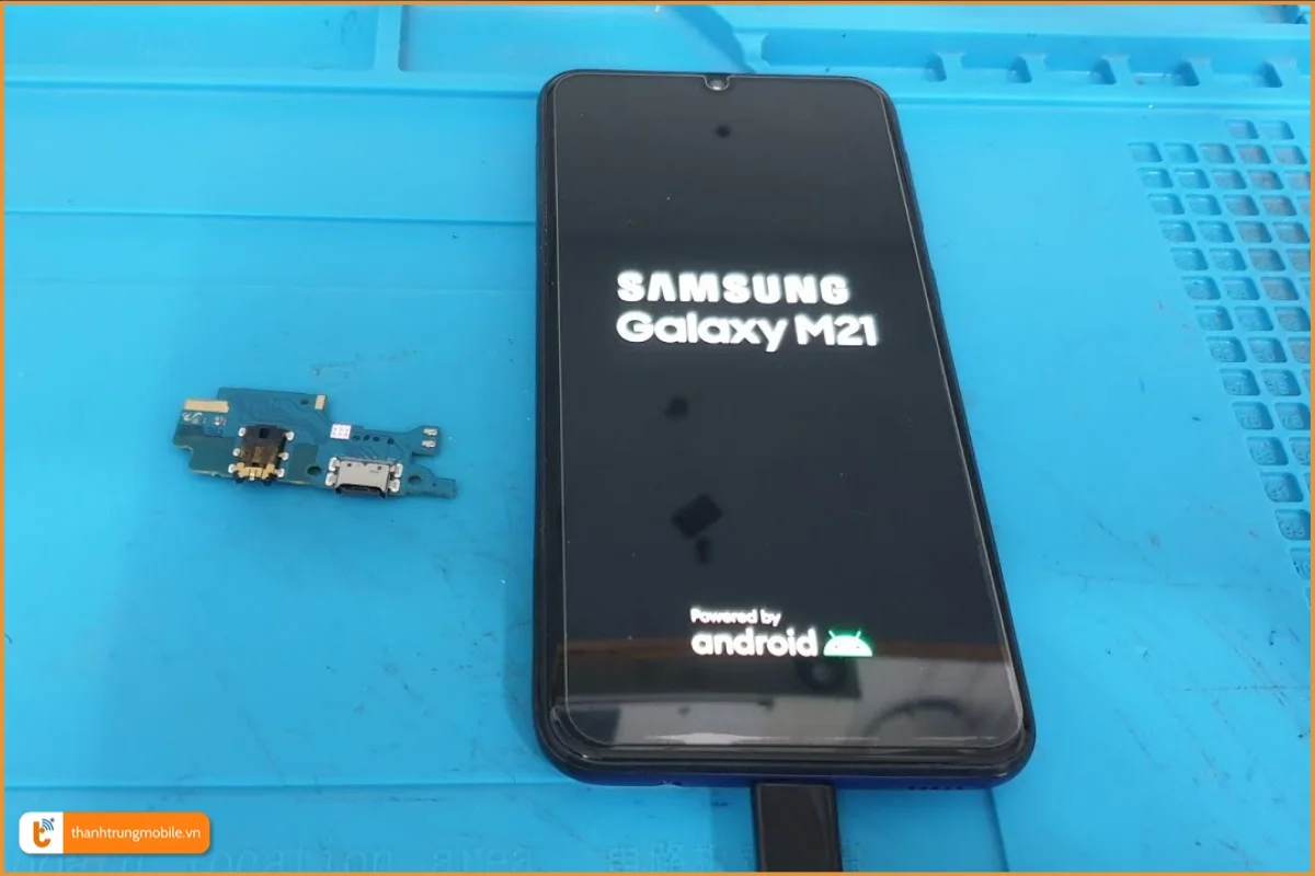 Thay chân sạc Samsung Galaxy M21