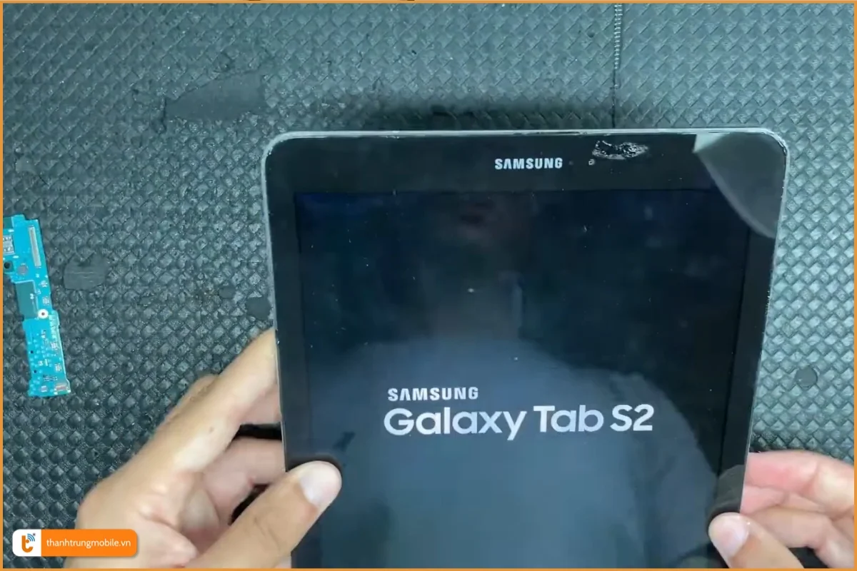 Thay chân sạc Samsung Galaxy Tab S2