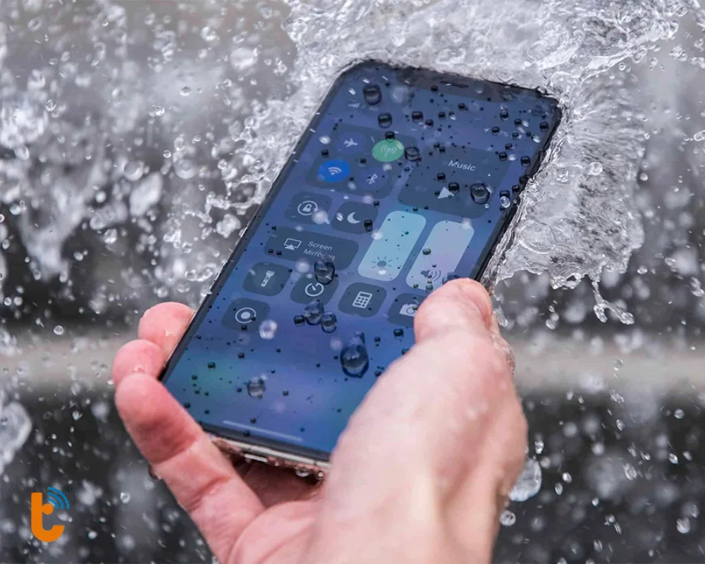 Thay pin iPhone có thể làm mất chống nước nếu kỹ thuật không chuẩn