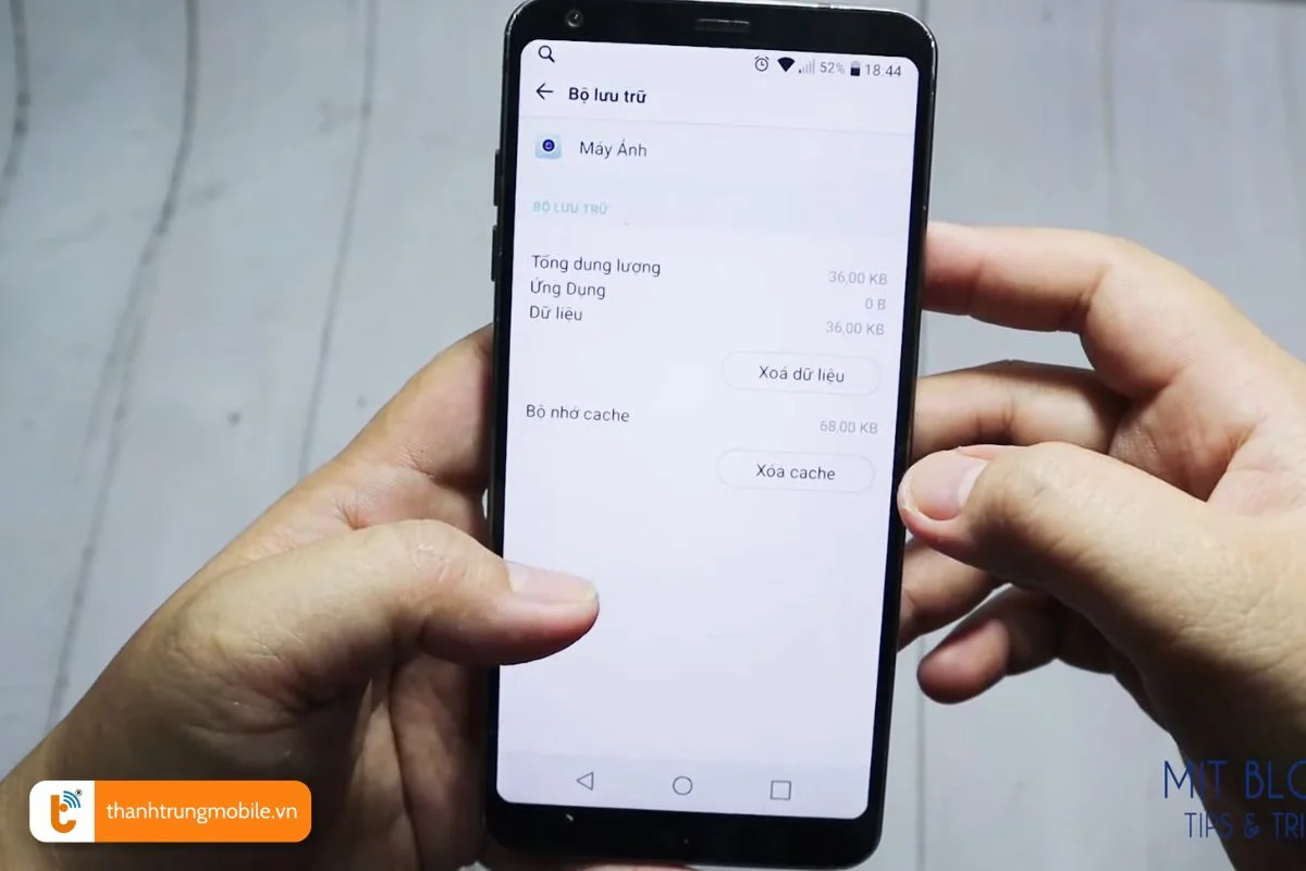 xoa-bo-nho-cache-va-du-lieu-ung-dung-may-anh-samsung